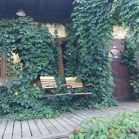 Tamarynowa Osada - Kraina Udanego Wypoczynku Villa Lowyn Exteriör bild