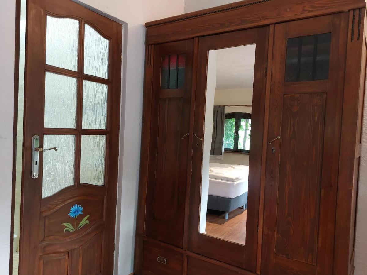 Tamarynowa Osada - Kraina Udanego Wypoczynku Villa Lowyn Exteriör bild